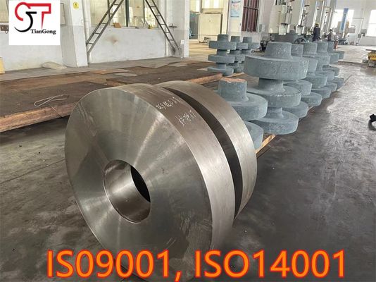 Heat Treated Free Forged 0.1T Crane Wheel Hub For Heavy Duty Industrial