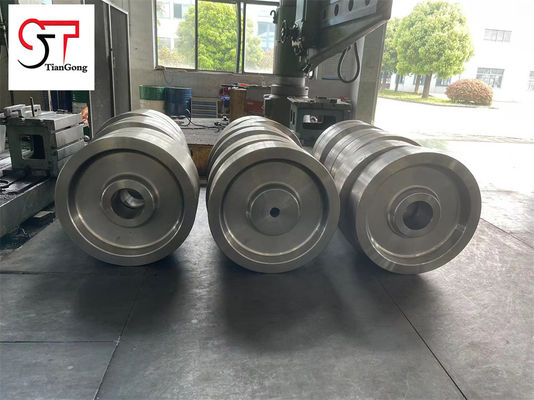 Alloy Steel Metal Forgings 42CrMo Rough Machined Crane Wheel