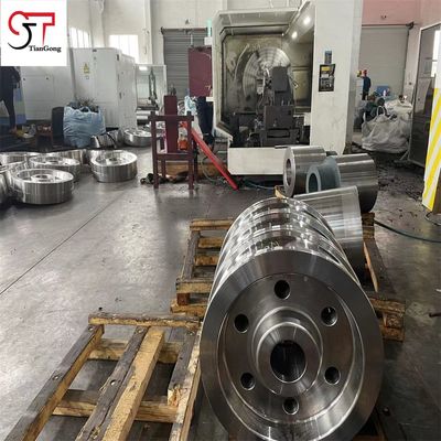 Heavy Duty Forged Gear 20CrMnTi Forged Steel Alloy Normalized Tempered For Crusher Gear