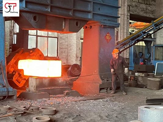 0.1ton To 7ton Forged Cylinder Steel Hollow Cylinder Open Die Forging Heat Treatment