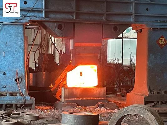 ISO45001 Forged Gear Steels 100kg To 7000kgs For Industry Gearboxes Custom