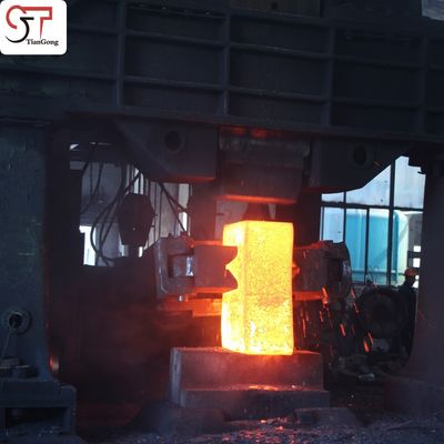 100KGS -1000KGS Alloy Steel Forgings 18CrNiMo Precision Forgings