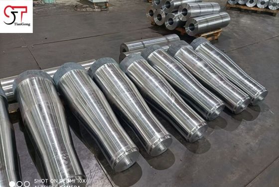 18CrNiMo7-6 Steel Free Forged Alloy Steel Machined Industry Gearboxes Custom