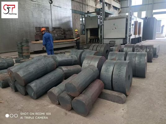 Mechanical 18CrNiMo7-6 Forging Steel Blank Ron Forging Process For Input Optical Axis
