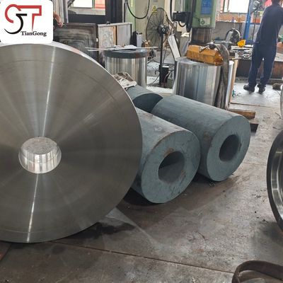 35CrMo Open Forging 17NiCrMo6-4 Industrial Forging Machine Parts Shafts Gears Discs