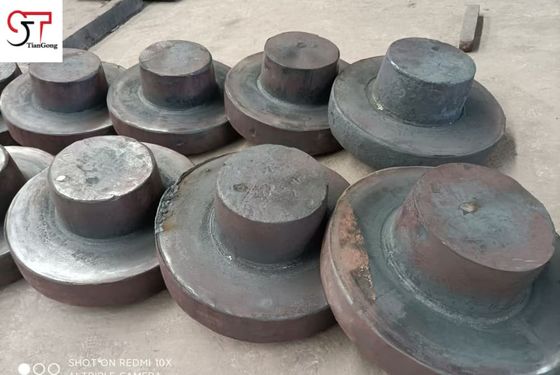 42CrNiMo C45 Forged Steel Flanges Gearbox Crane Forged Carbon Steel Flanges Components